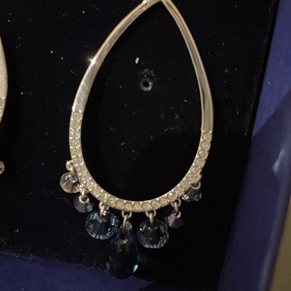 Swarovski chandelier earrings - Picture 2 of 7